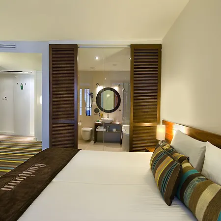 Bayjonn Boutique 4*