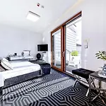 Bayjonn Boutique Hotel