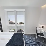 Bayjonn Boutique 4*
