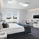Bayjonn Boutique Hotel 4*